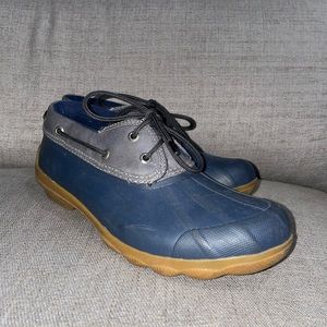 Sperry Women’s low cut duck boots